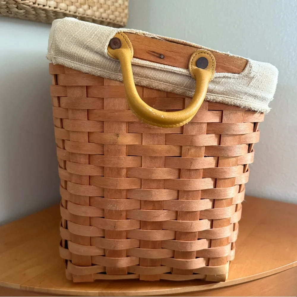 Rare 2002 Longaberger Basket Newspaper Magazine Plastic Liner Leather Cabincore